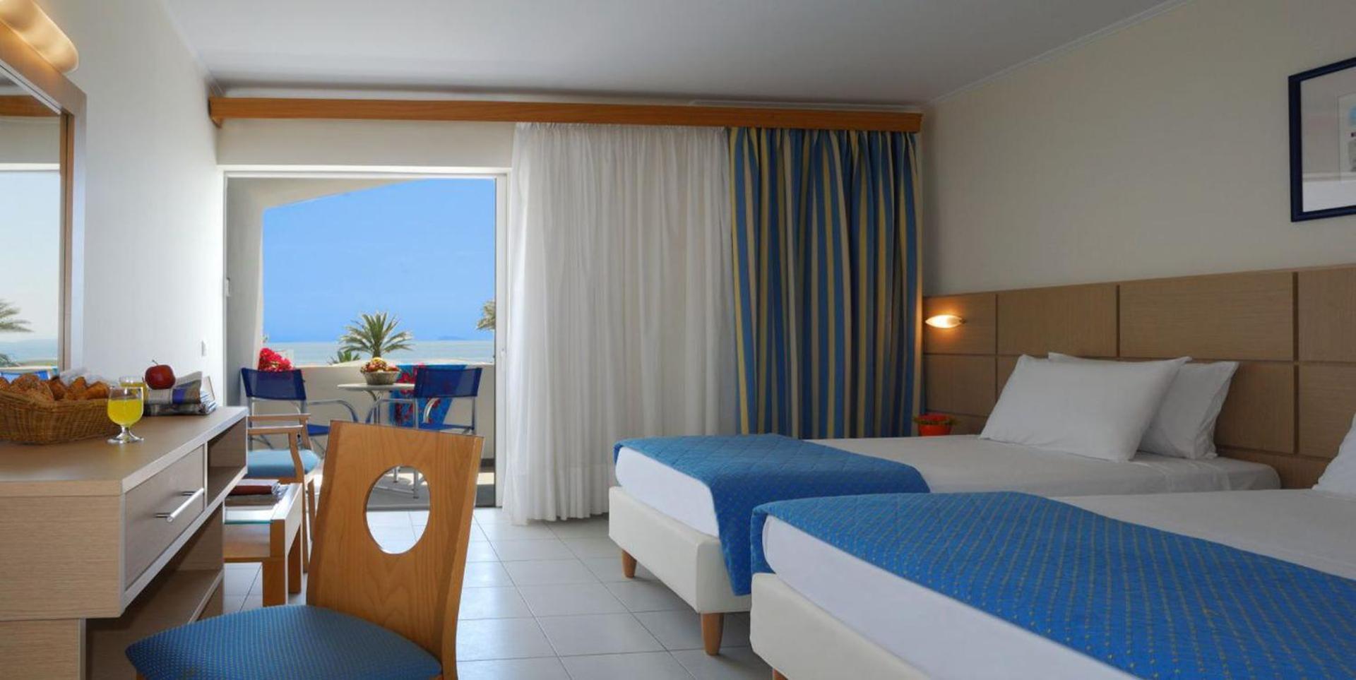 Kinetta Beach Resort And Spa Oda fotoğraf