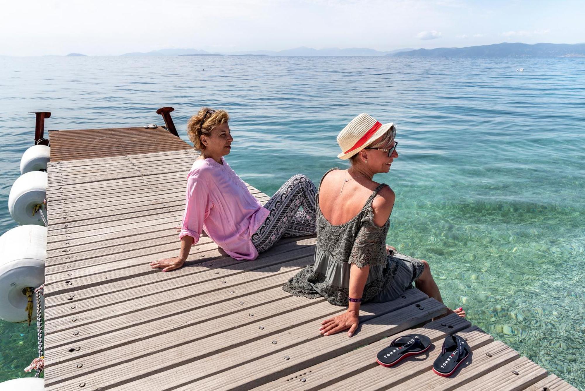 Kinetta Beach Resort And Spa Dış mekan fotoğraf