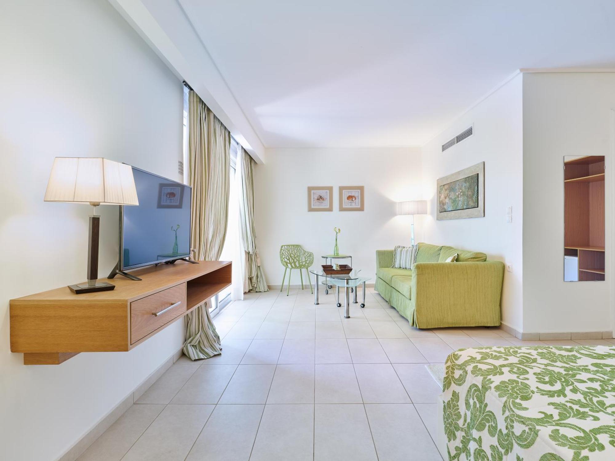 Kinetta Beach Resort And Spa Dış mekan fotoğraf